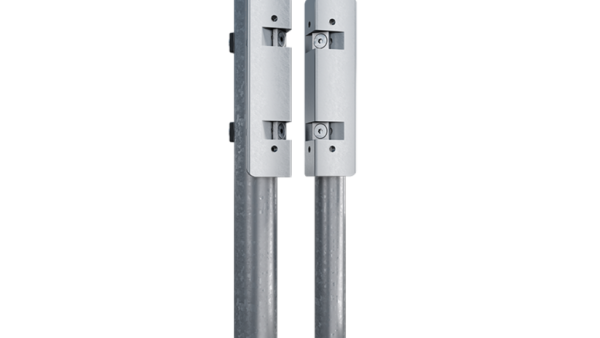 Chain link bracket for Mammoth gate